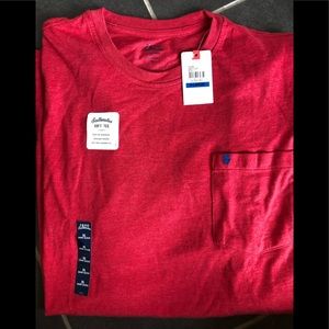 NWOT Men’s tshirt